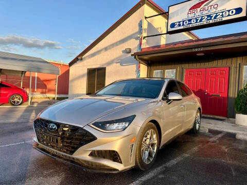 2020 Hyundai Sonata SEL FWD photo