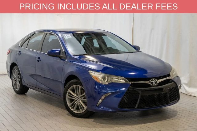 2015 Toyota Camry SE FWD photo