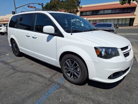 2018 Dodge Grand Caravan GT FWD photo