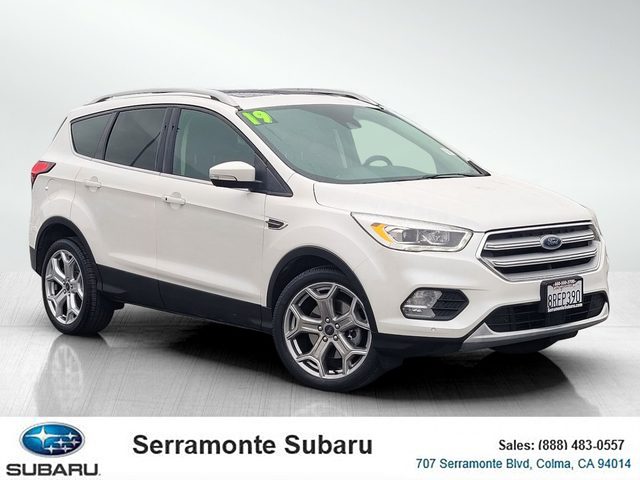2019 Ford Escape Titanium 4WD photo