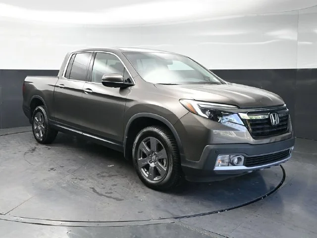 2020 Honda Ridgeline RTL-E AWD photo
