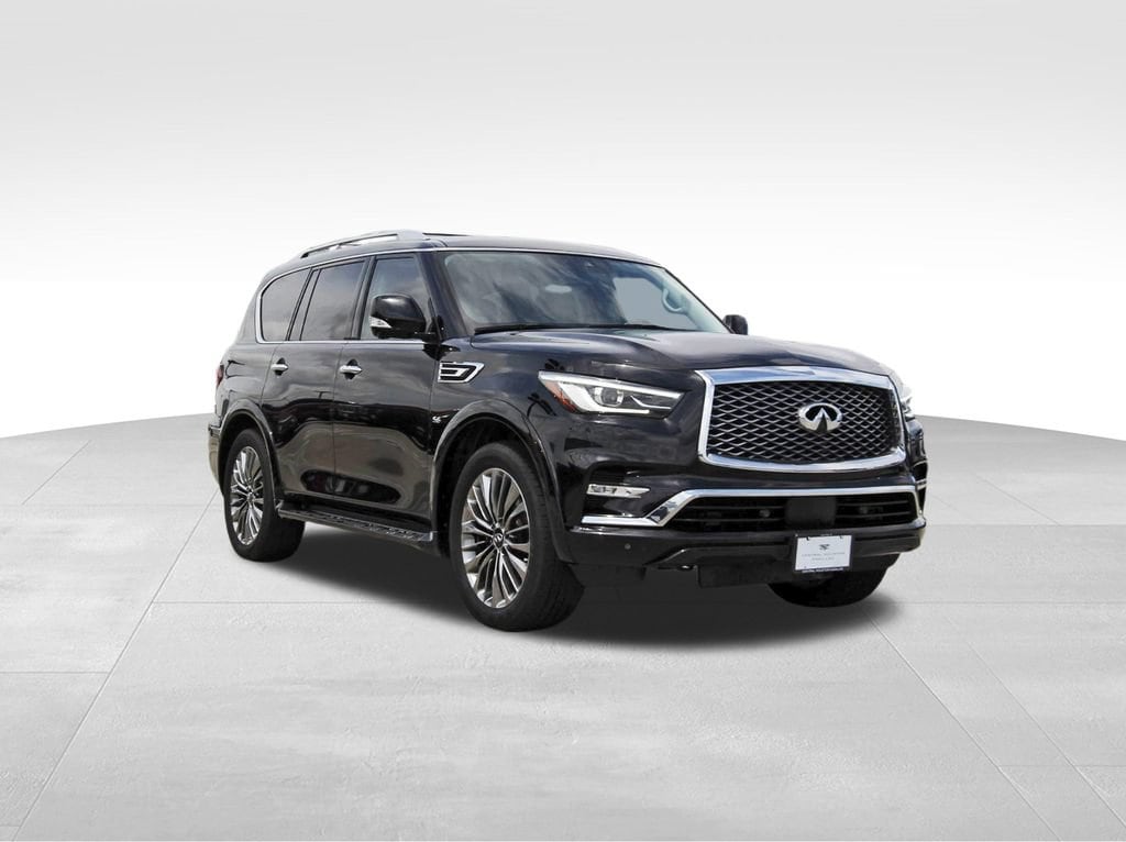 2020 Infiniti QX80 LUXE RWD photo