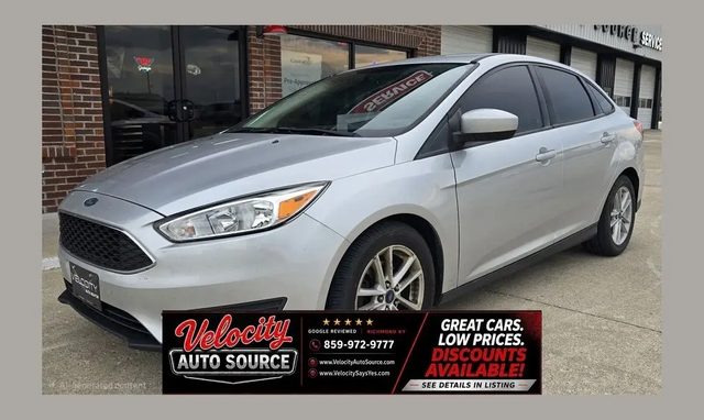 2018 Ford Focus SE FWD photo