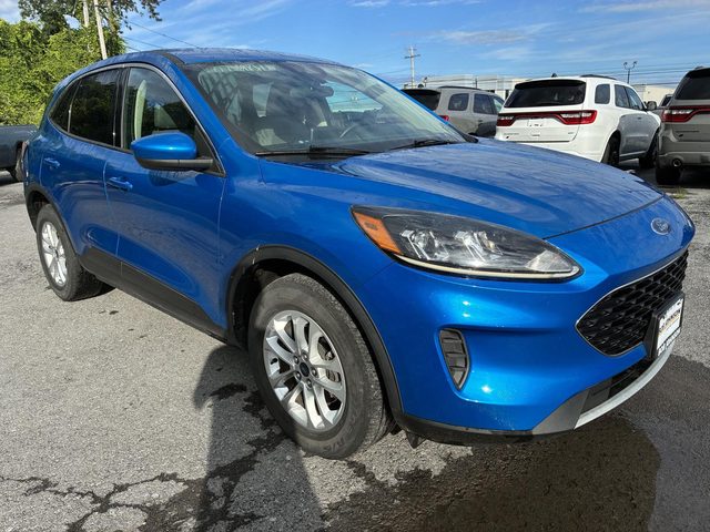 2020 Ford Escape SE AWD photo