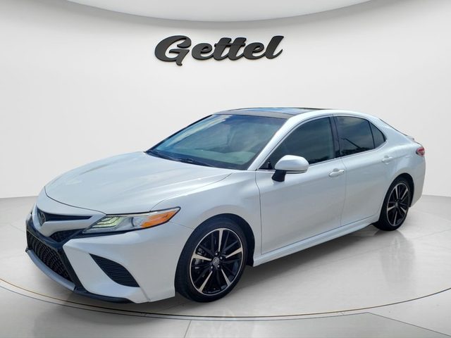 2020 Toyota Camry XSE FWD photo