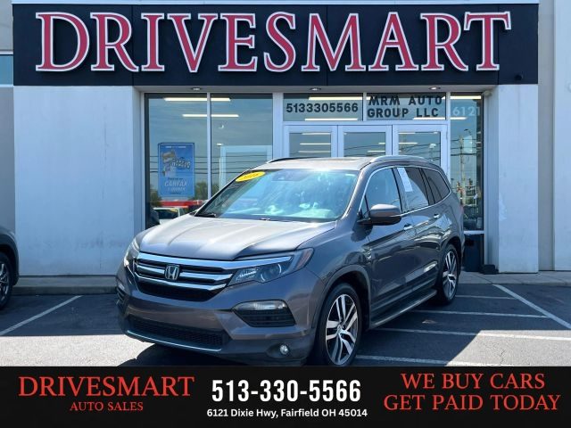 2016 Honda Pilot Touring FWD photo