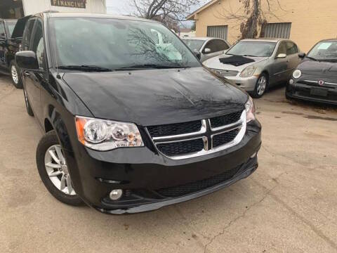 2019 Dodge Grand Caravan SXT FWD photo