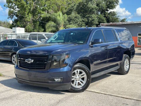 2020 Chevrolet Suburban LS RWD photo