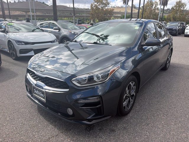 2020 Kia Forte LXS FWD photo