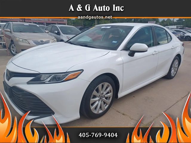 2019 Toyota Camry LE FWD photo
