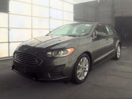 2020 Ford Fusion SE FWD photo