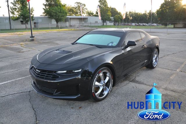 2020 Chevrolet Camaro LT1 RWD photo