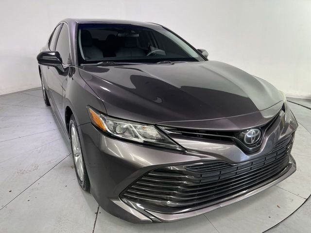 2019 Toyota Camry LE FWD photo