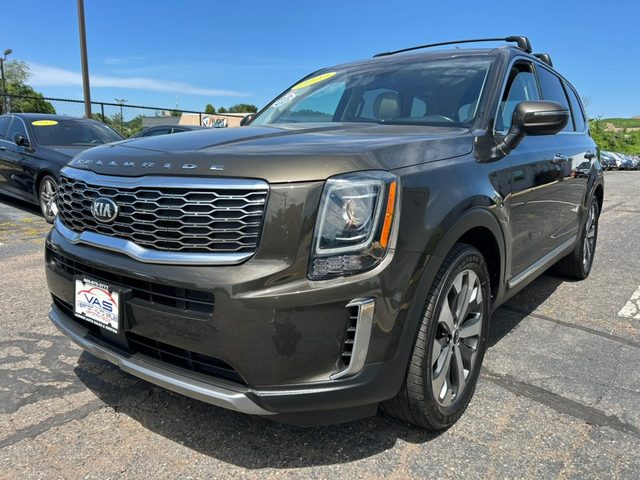 2020 Kia Telluride S AWD photo