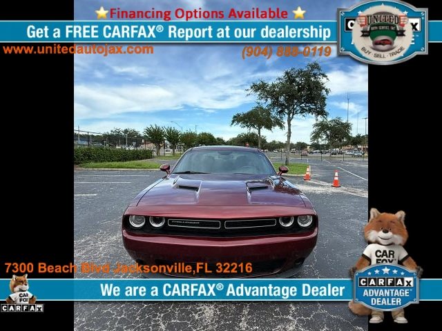 2020 Dodge Challenger SXT RWD photo