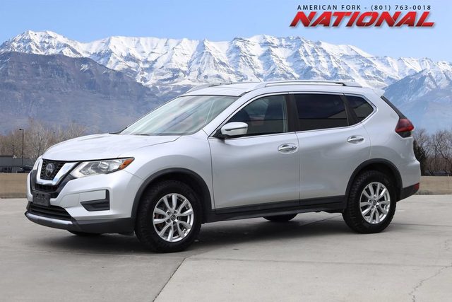 2020 Nissan Rogue SV AWD photo