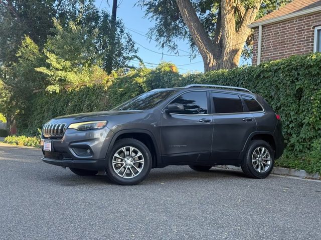 2019 Jeep Cherokee Latitude Plus 4WD photo