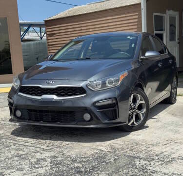 2020 Kia Forte LXS FWD photo