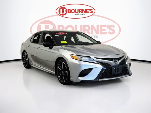 2020 Toyota Camry XSE FWD photo