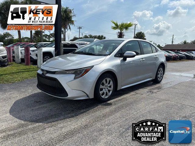 2020 Toyota Corolla LE FWD photo