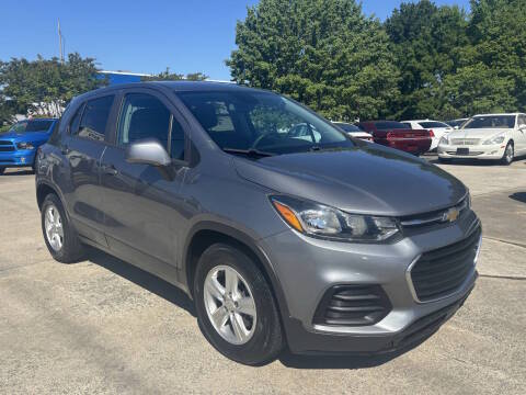 2020 Chevrolet Trax LS FWD photo