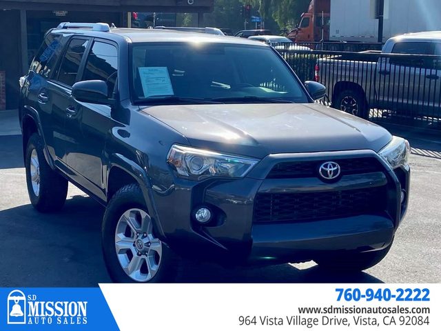 2015 Toyota 4Runner SR5 RWD photo