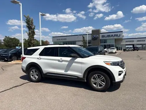 2020 Ford Explorer XLT 4WD photo