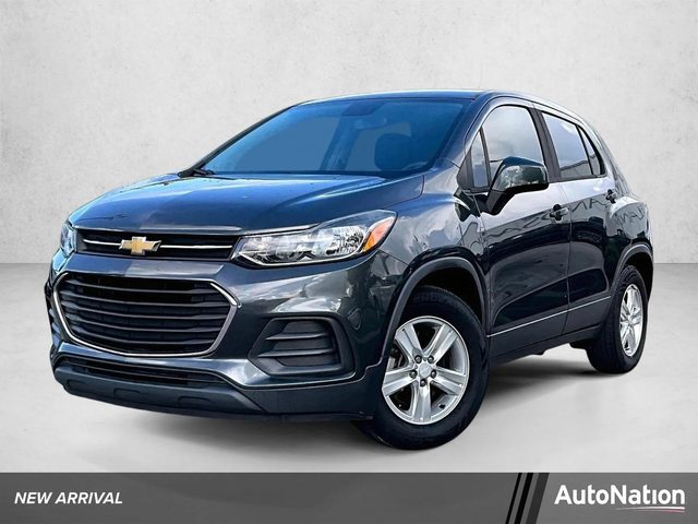 2020 Chevrolet Trax LS FWD photo