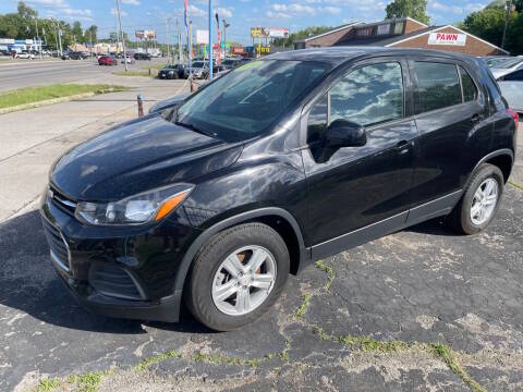 2020 Chevrolet Trax LS FWD photo