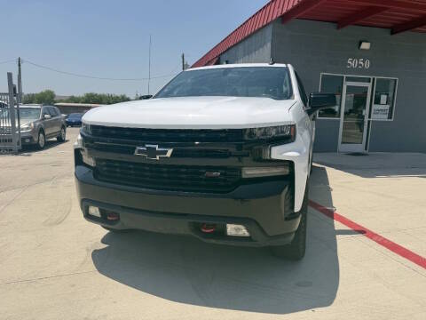 2020 Chevrolet Silverado 1500 LT Trail Boss 4WD photo