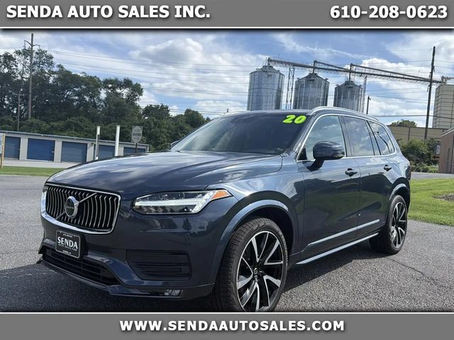 2020 Volvo XC90 Momentum AWD photo