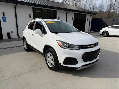 2020 Chevrolet Trax LT FWD photo