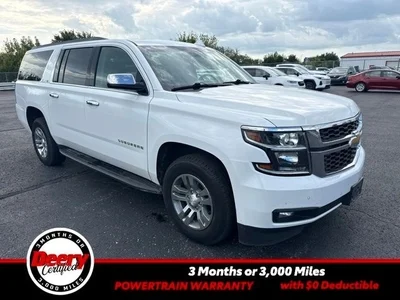 2019 Chevrolet Suburban LT 4WD photo