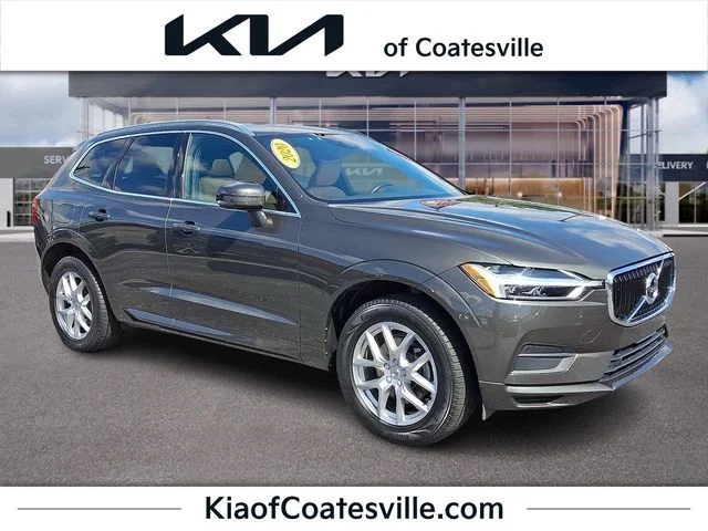 2020 Volvo XC60 Momentum AWD photo