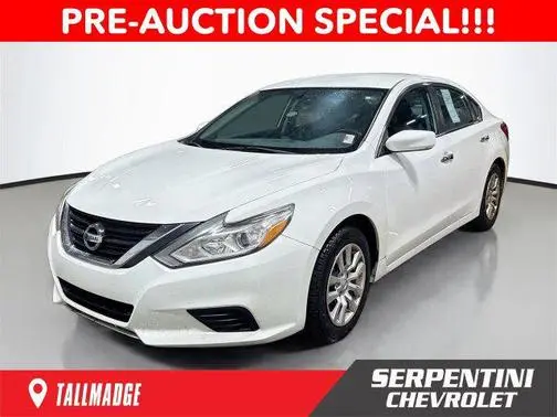 2016 Nissan Altima 2.5 S FWD photo