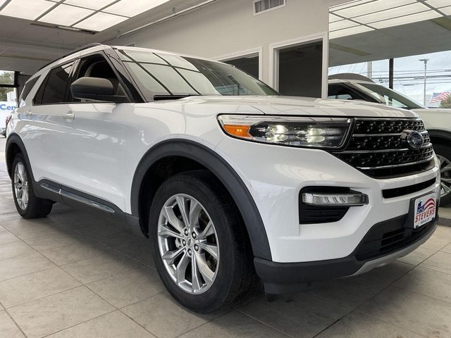 2020 Ford Explorer XLT 4WD photo