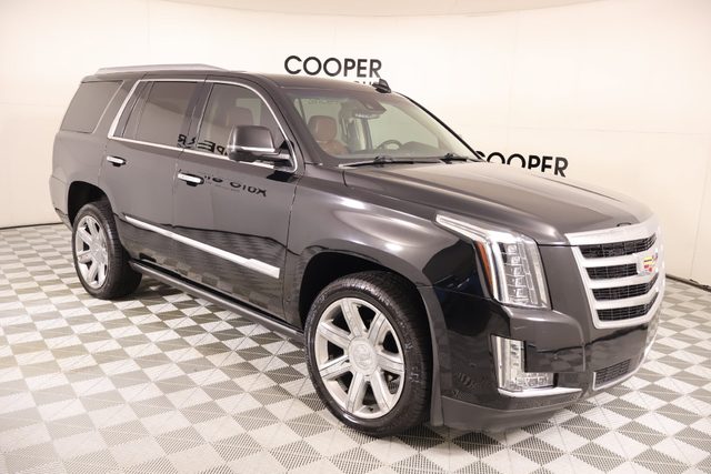 2020 Cadillac Escalade Premium Luxury 4WD photo