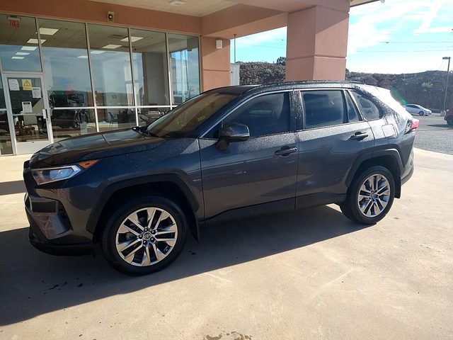 2020 Toyota RAV4 XLE Premium AWD photo
