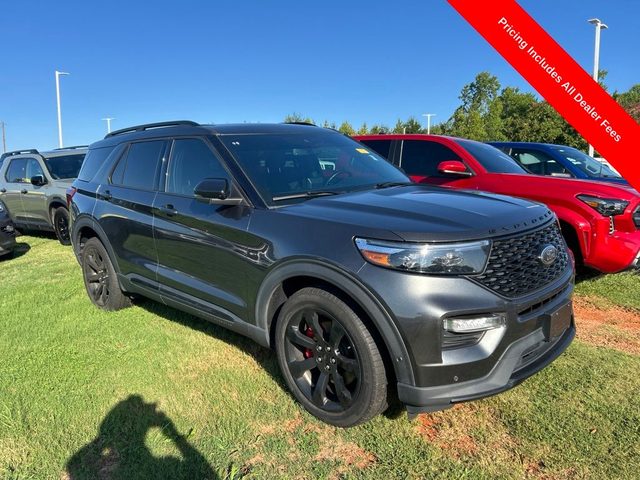 2020 Ford Explorer ST 4WD photo