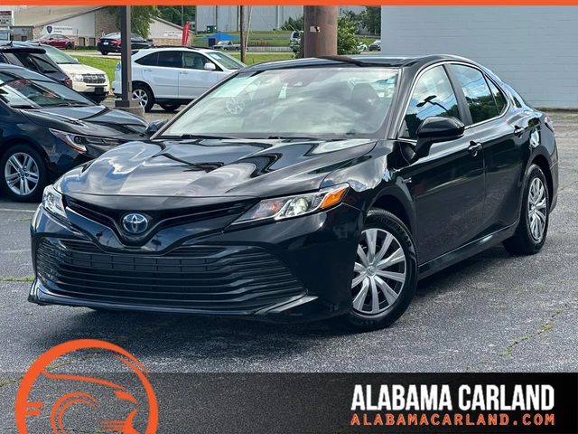 2020 Toyota Camry Hybrid LE FWD photo