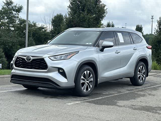 2020 Toyota Highlander XLE AWD photo
