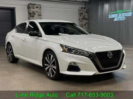 2020 Nissan Altima 2.5 SR AWD photo