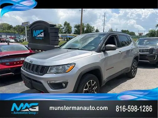2019 Jeep Compass Trailhawk 4WD photo