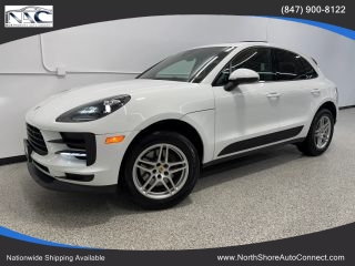 2020 Porsche Macan AWD photo