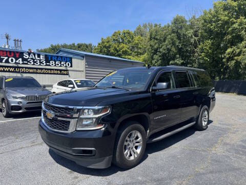 2019 Chevrolet Suburban LT 4WD photo