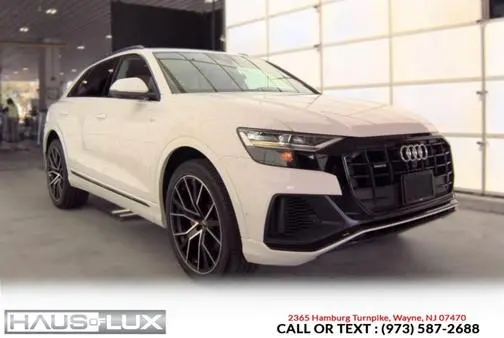 2020 Audi Q8 Premium Plus AWD photo