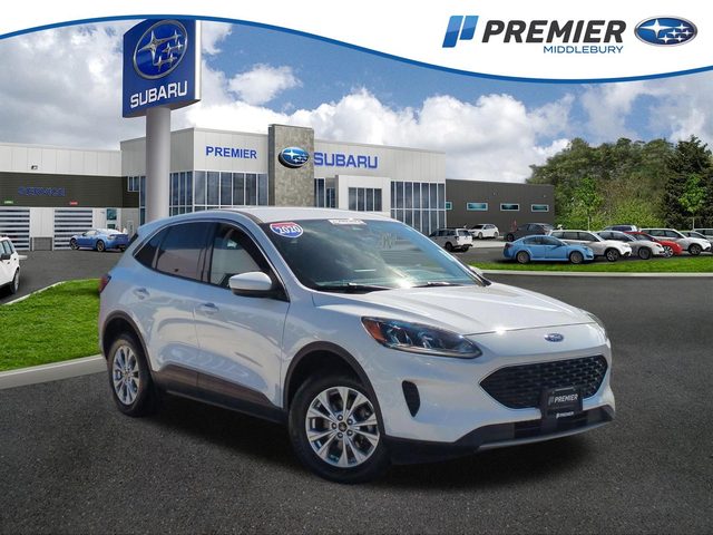 2020 Ford Escape SE AWD photo