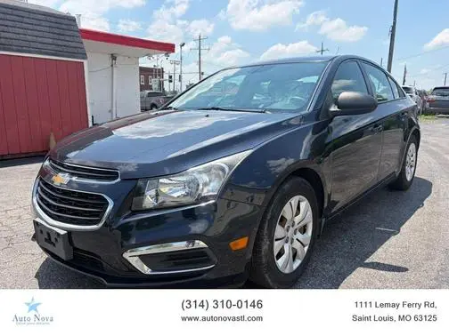 2016 Chevrolet Cruze LS FWD photo
