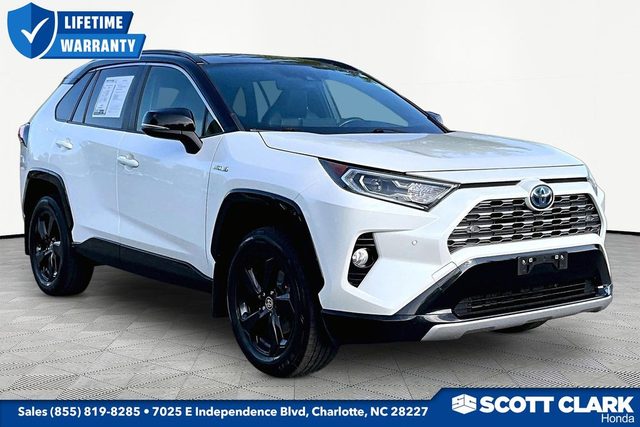 2020 Toyota RAV4 Hybrid XSE AWD photo