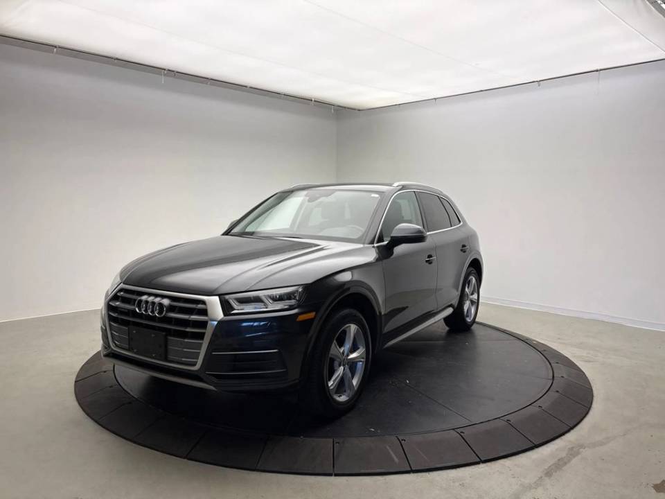 2020 Audi Q5 Premium Plus AWD photo